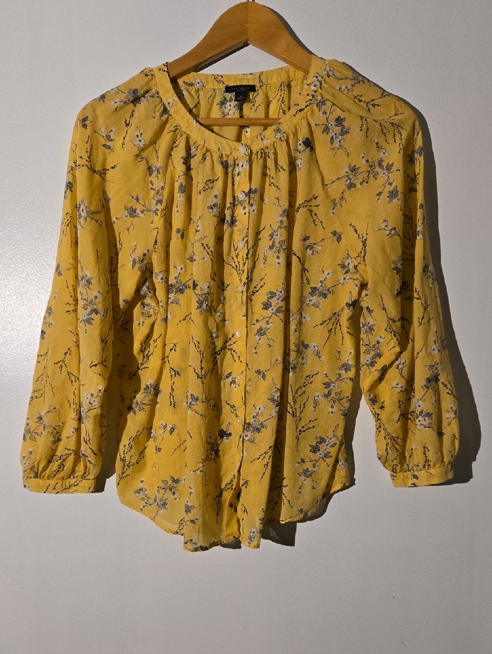 Ann Taylor Yellow Floral Peasant Button Down Blouse Size S
